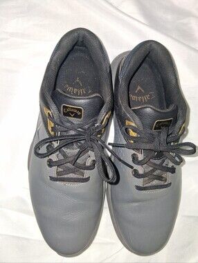Callaway Men's Gray Athletic Golf Shoes with Gold Accents